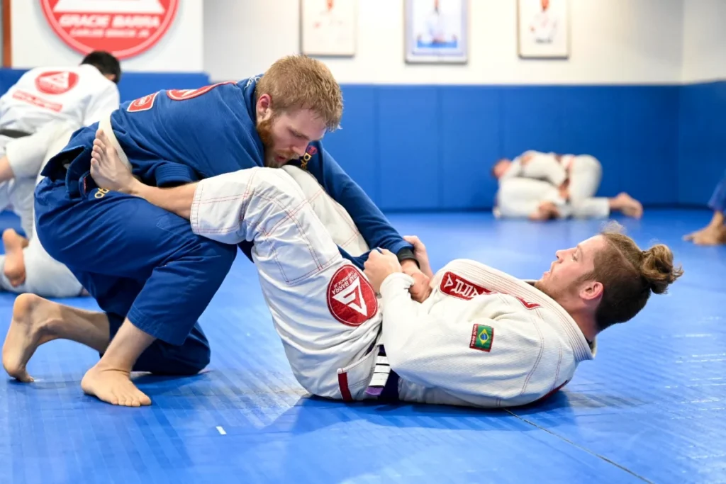 GB2 – Jiu-Jitsu Avançado, Gracie Barra